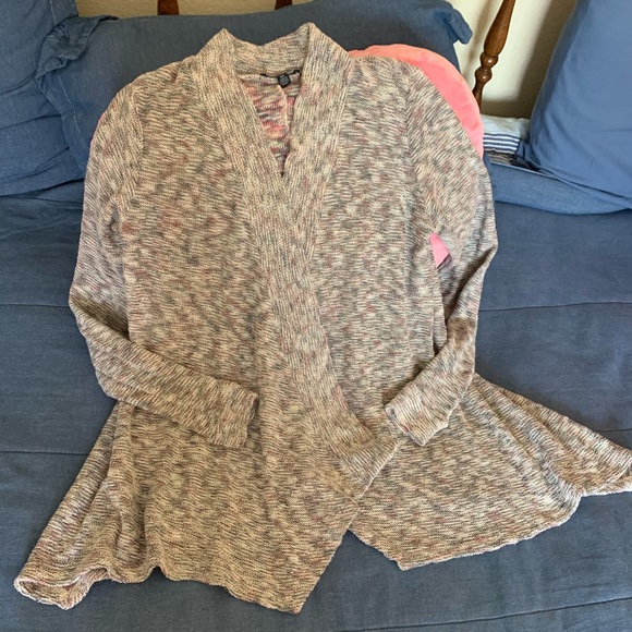 American Eagle Cardigan - Picture 7 of 8